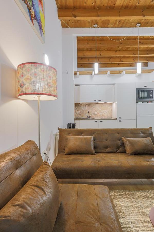 Alohamundi Castellar Apartment Seville Luaran gambar